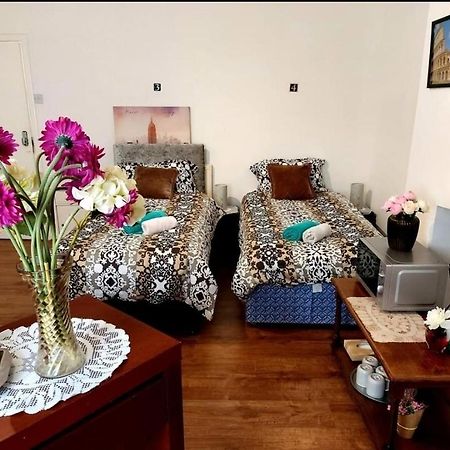 Great Rooms Fc Liverpool Luaran gambar