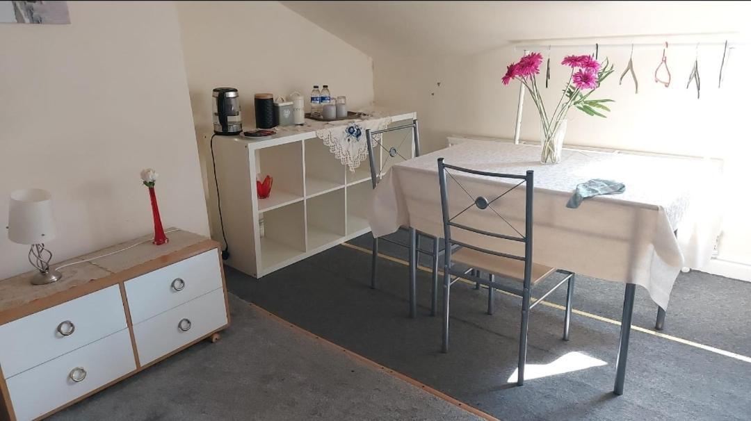 Great Rooms Fc Liverpool Luaran gambar